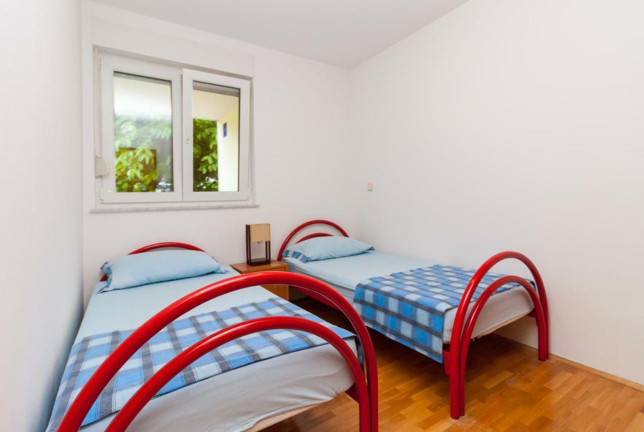 • Lungomare Beach Apartment Pula • Экстерьер фото