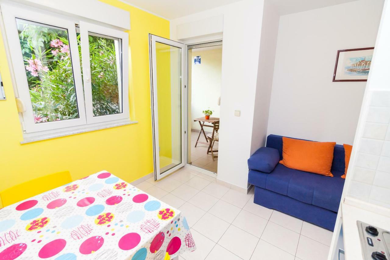 • Lungomare Beach Apartment Pula • Экстерьер фото