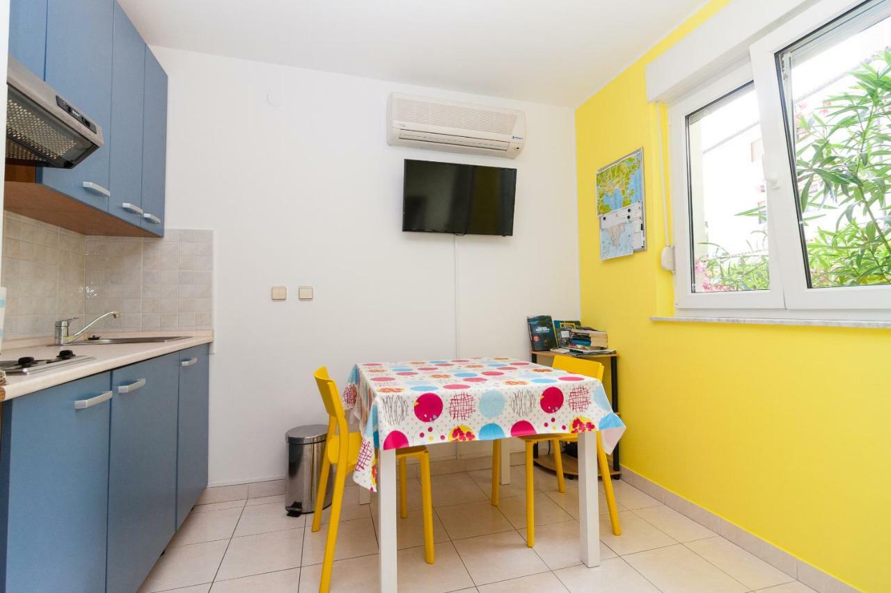 • Lungomare Beach Apartment Pula • Экстерьер фото
